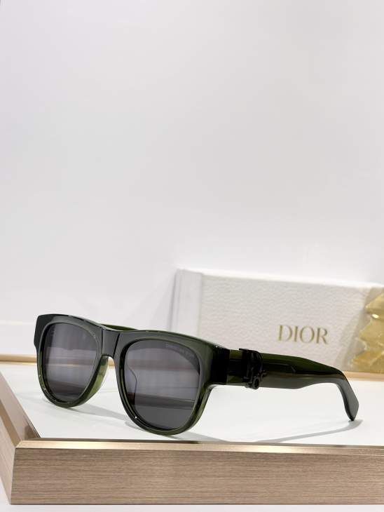 Picture of Dior Sunglasses _SKUfw76989839fw